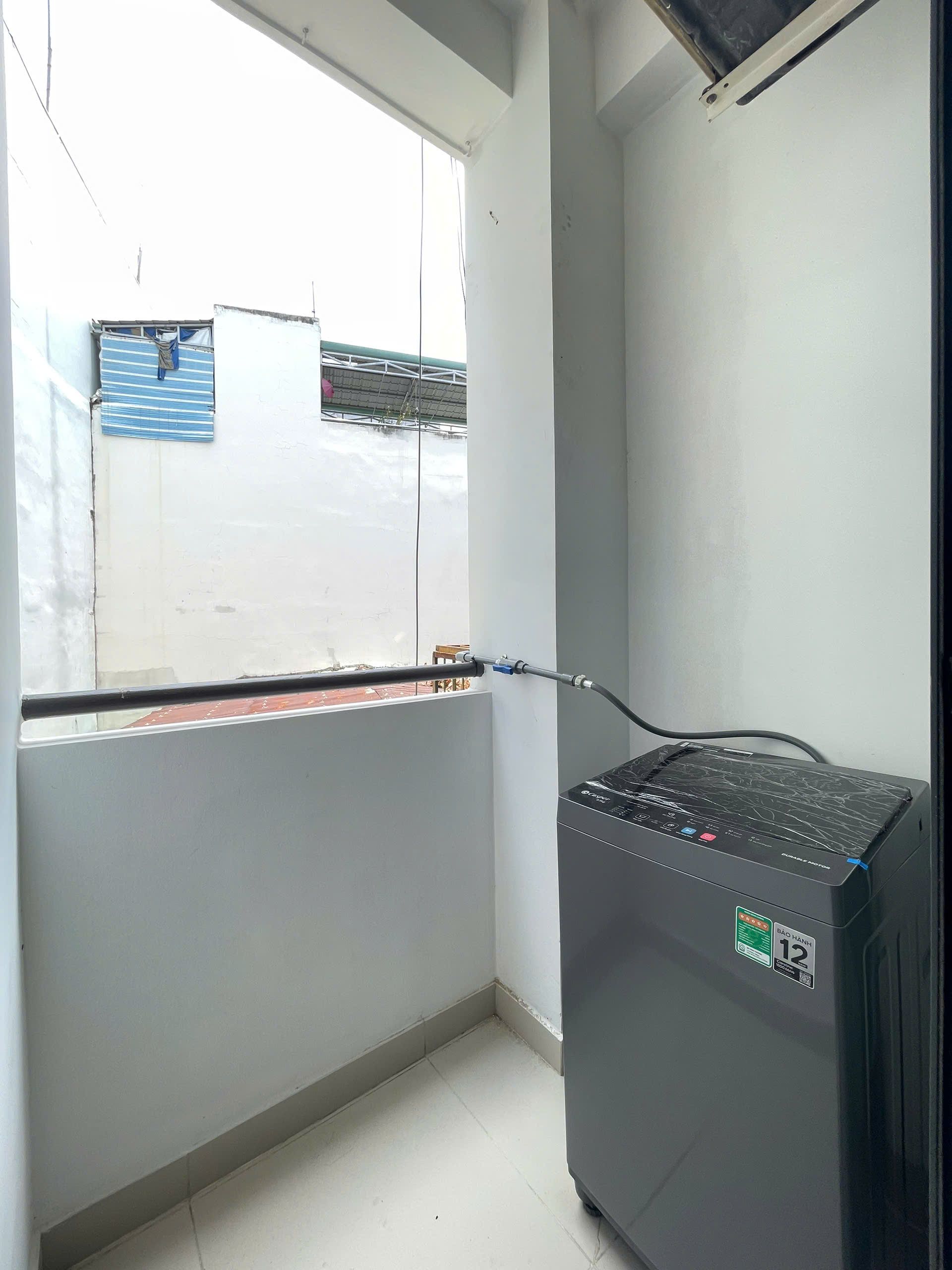 Máy nước nóng