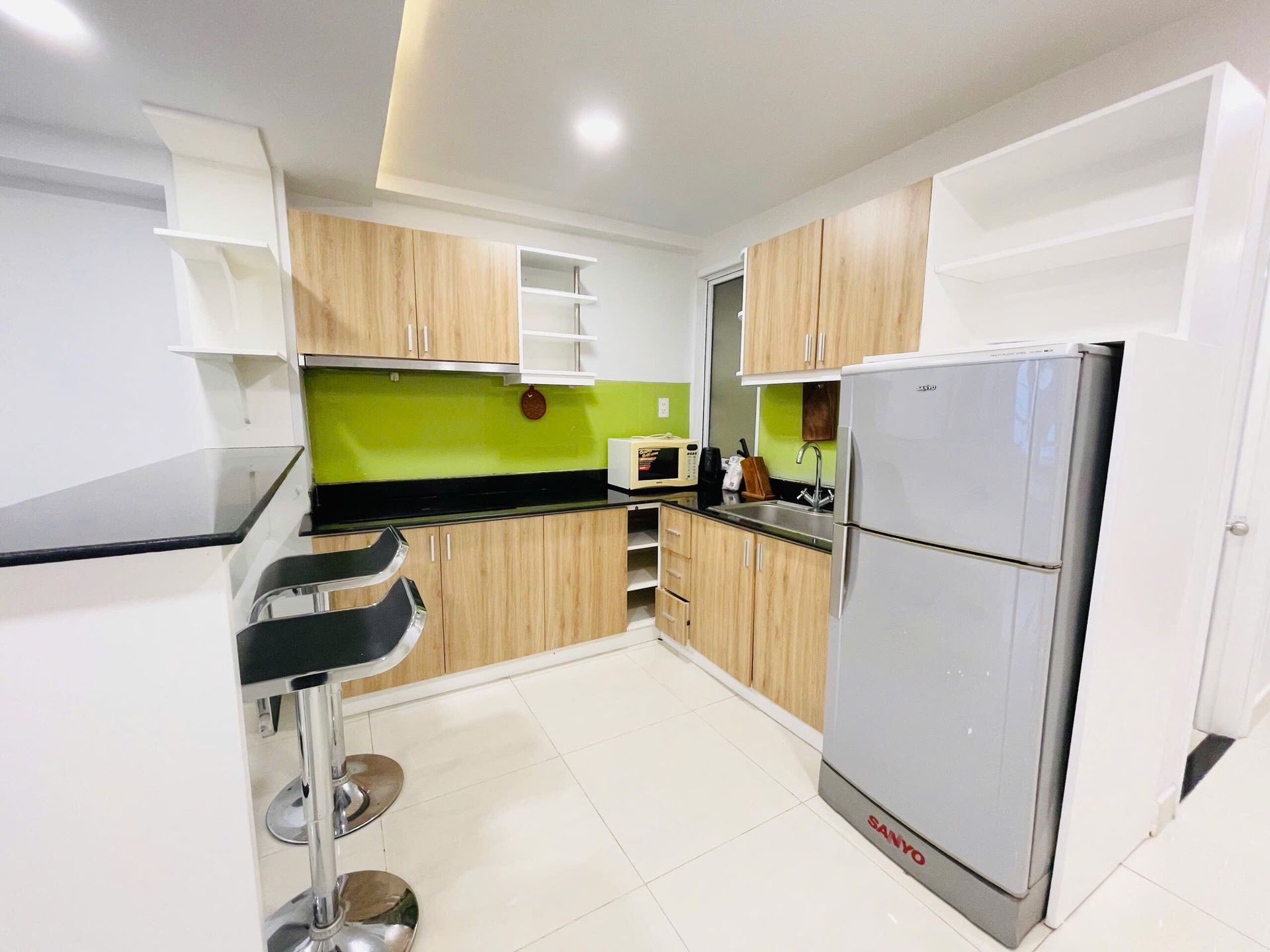 Bếp và tủ lạnh