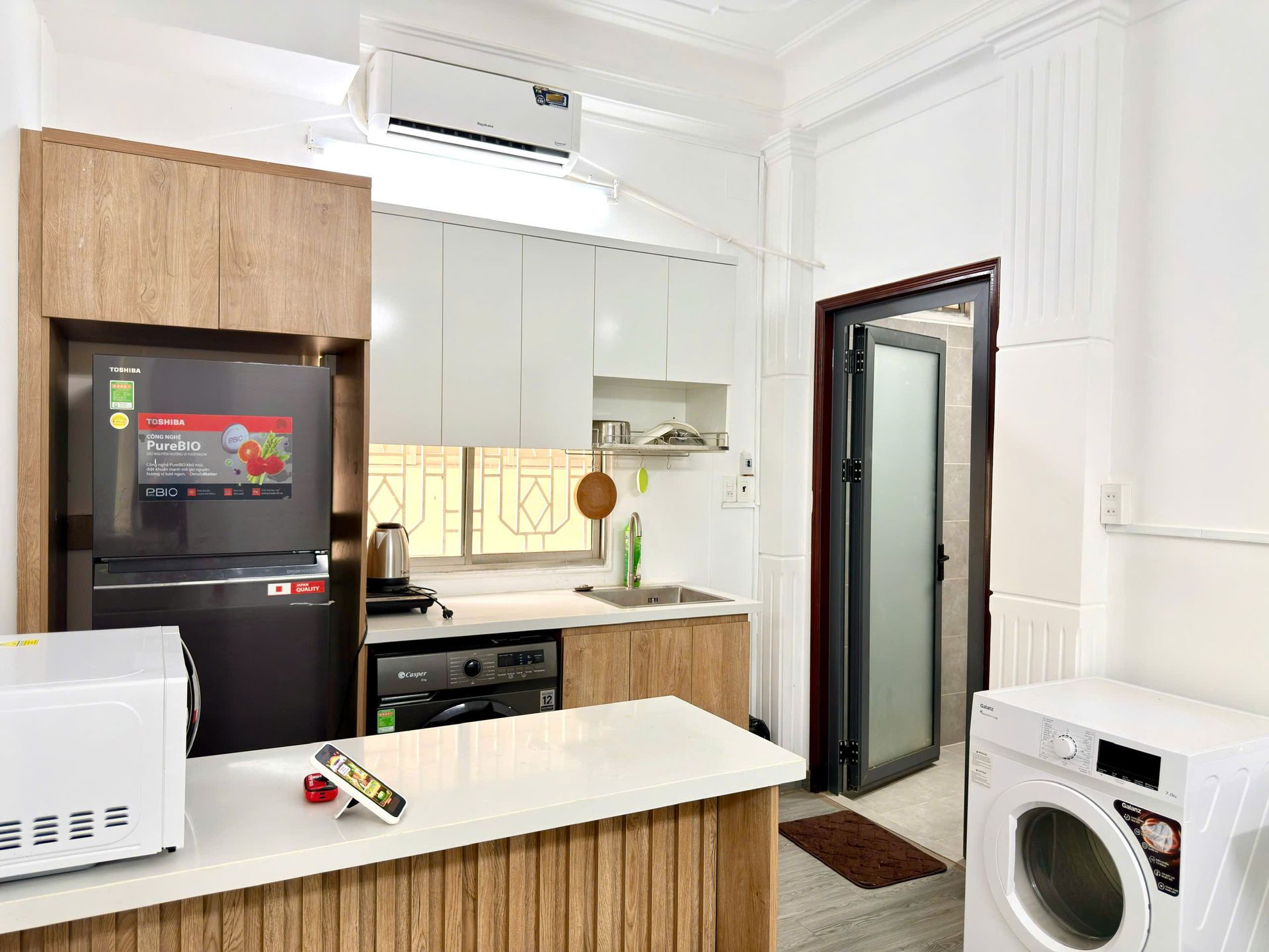 Bếp và máy giặt